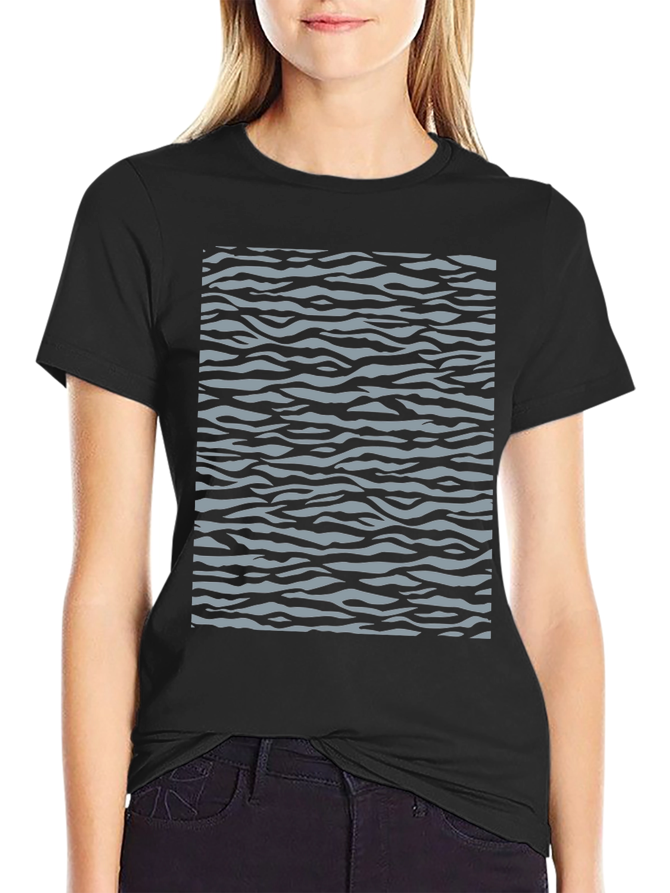 Trendy Zebra Striped Graphic Tee - Black