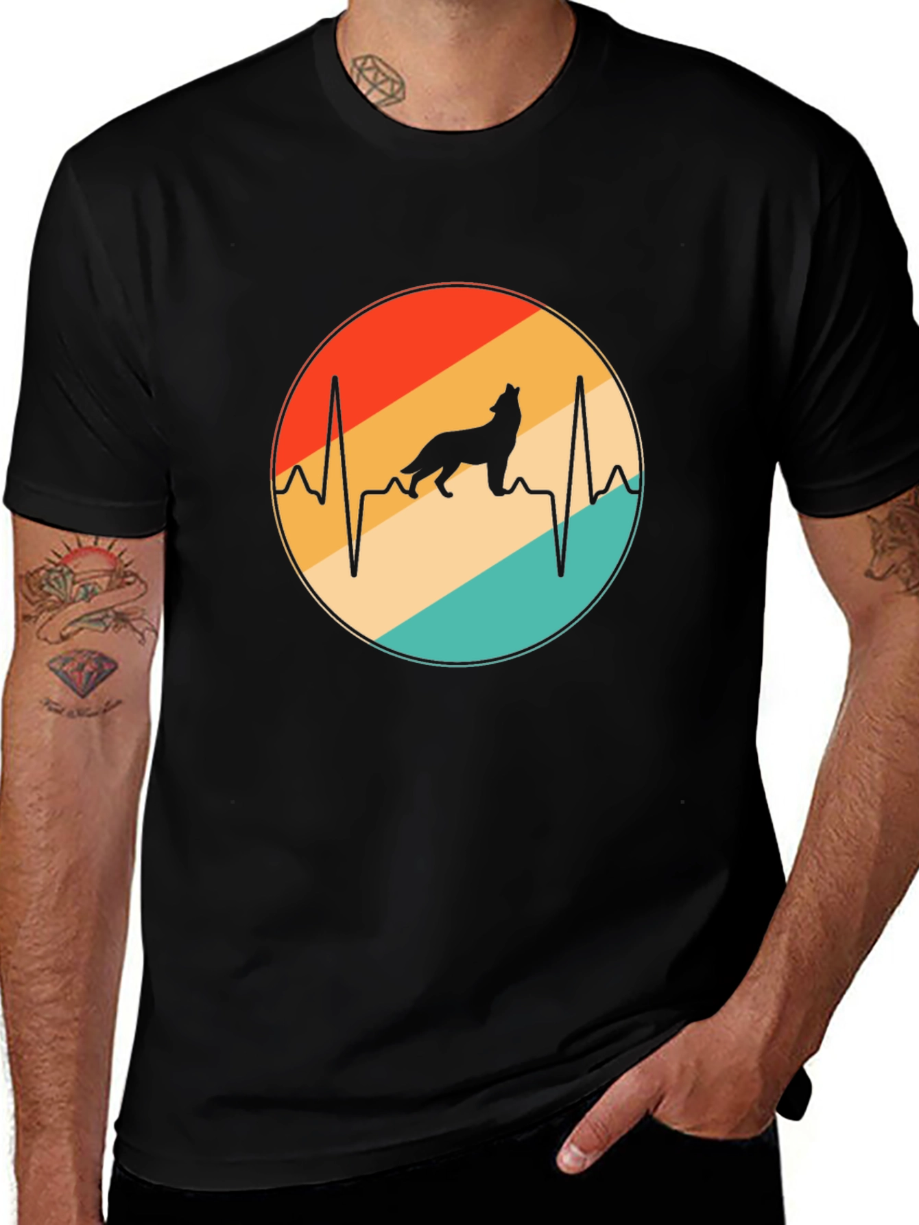 Wolf Heartbeat Graphic Tee - Black