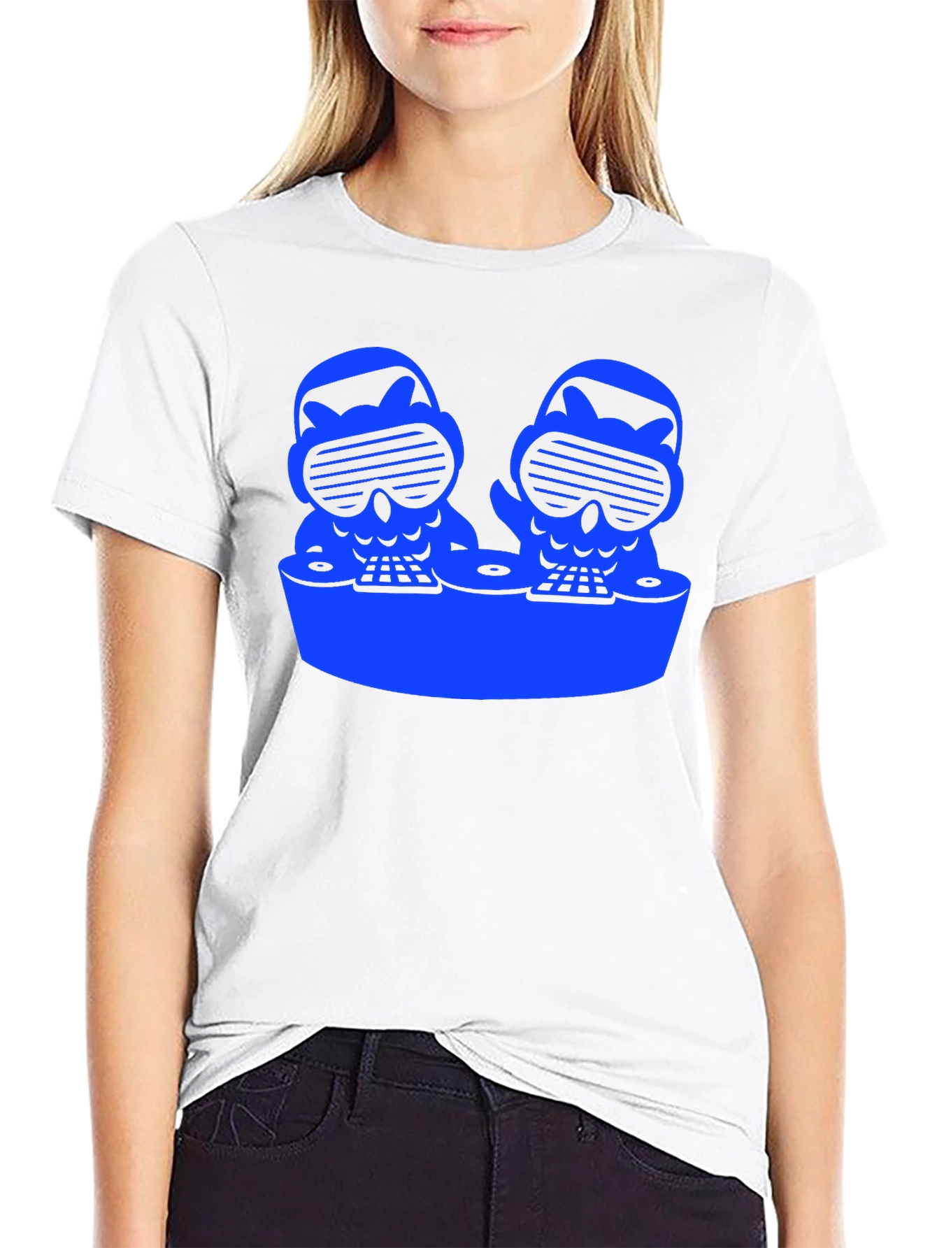 DJ Owls Graphic Tee - Cool Black T-Shirt
